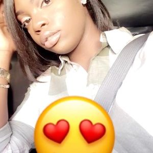 Meet your Posher, Ronteria